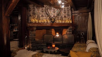 Lobby-Lounge