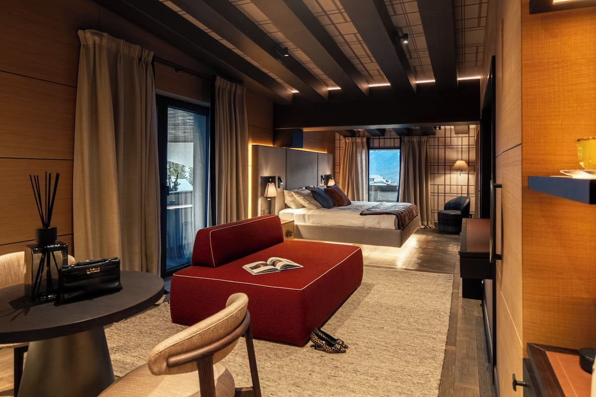 Phòng Suite | Chăn bông, minibar, két bảo mật tại phòng, bàn 