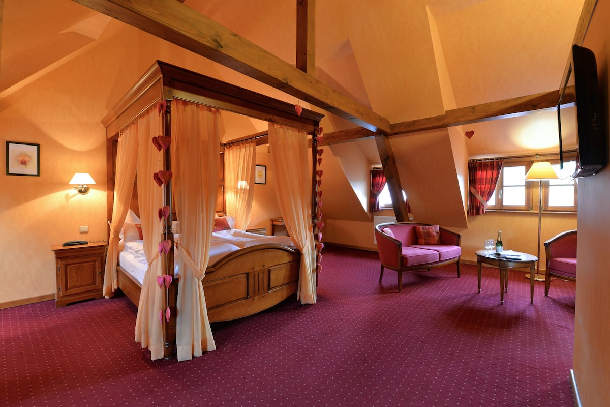 Suite | 1 slaapkamer, een minibar, een bureau, gratis wifi
