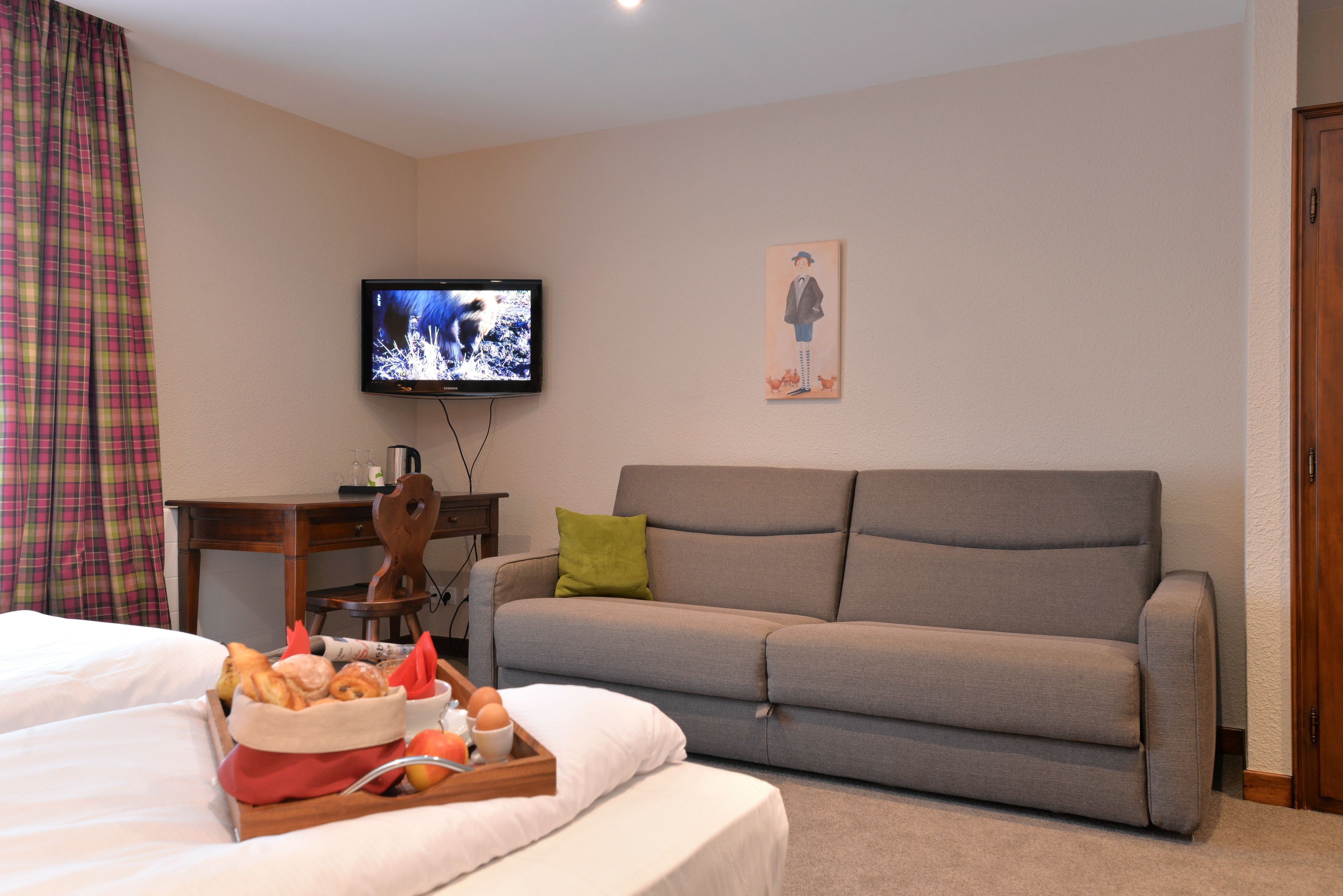 Superior Double Room | Minibar, desk, free WiFi, bed sheets