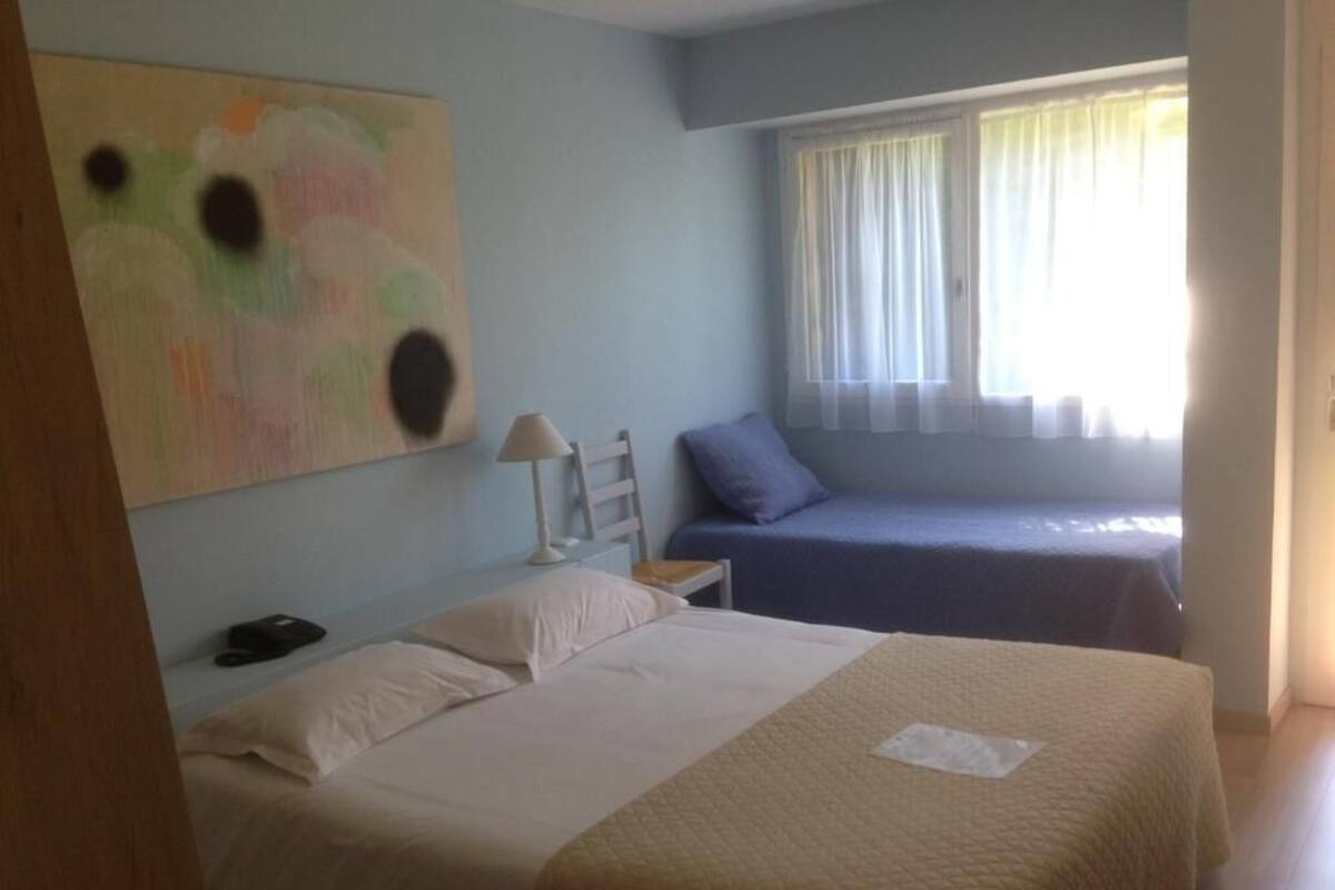 In-room safe, desk, soundproofing, free WiFi