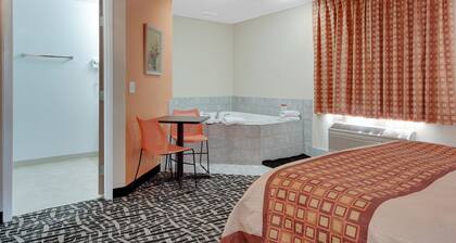 North Town Inn & Suites