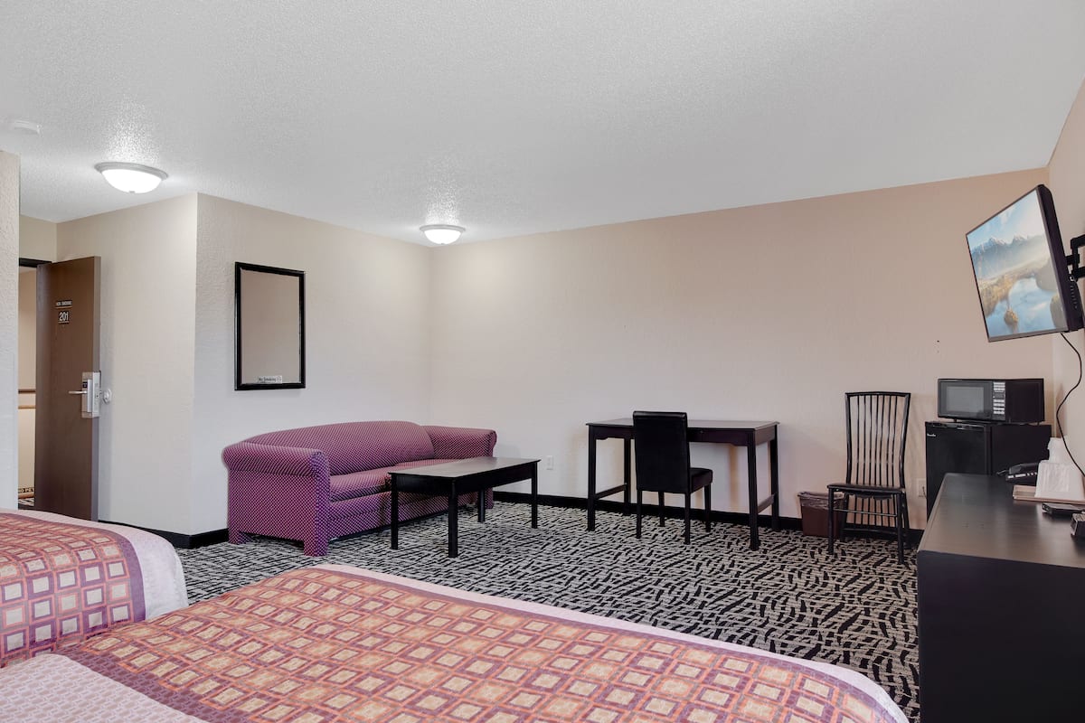 1 chambre, fer et planche Ă repasser, Wi-Fi gratuit, draps fournis