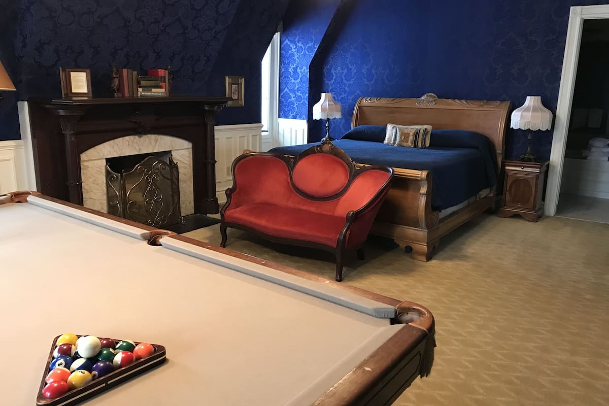 Chambre présidentielle, 1 trÚs grand lit (Grant) | Literie de qualité, décor unique, ameublement unique