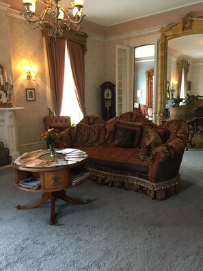 Interior - Batcheller Mansion Inn (Saratoga Springs)