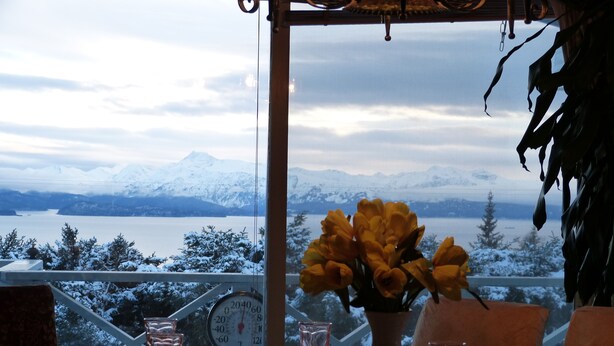 Breakfast area - Alaska Halcyon Heights Inn (Homer)