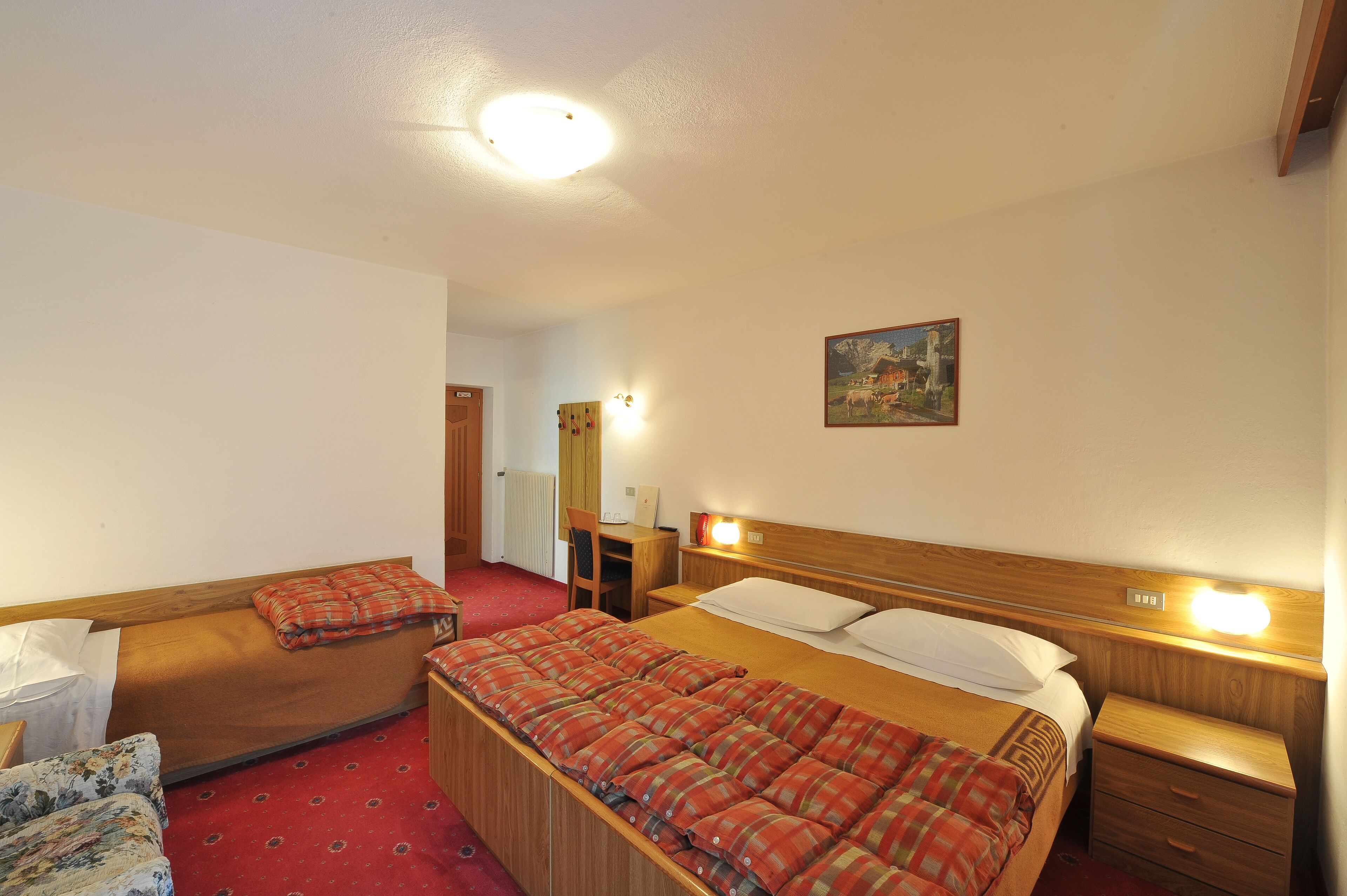 comfort triple room | in-room safe, desk, free wifi