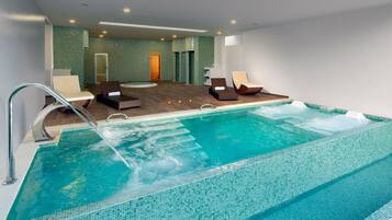Couples treatment room(s), hydrotherapy, aromatherapy