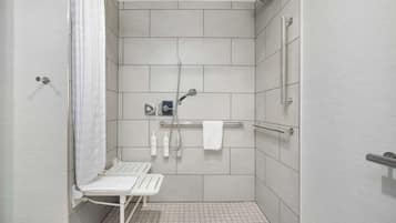 Dusche im Bad