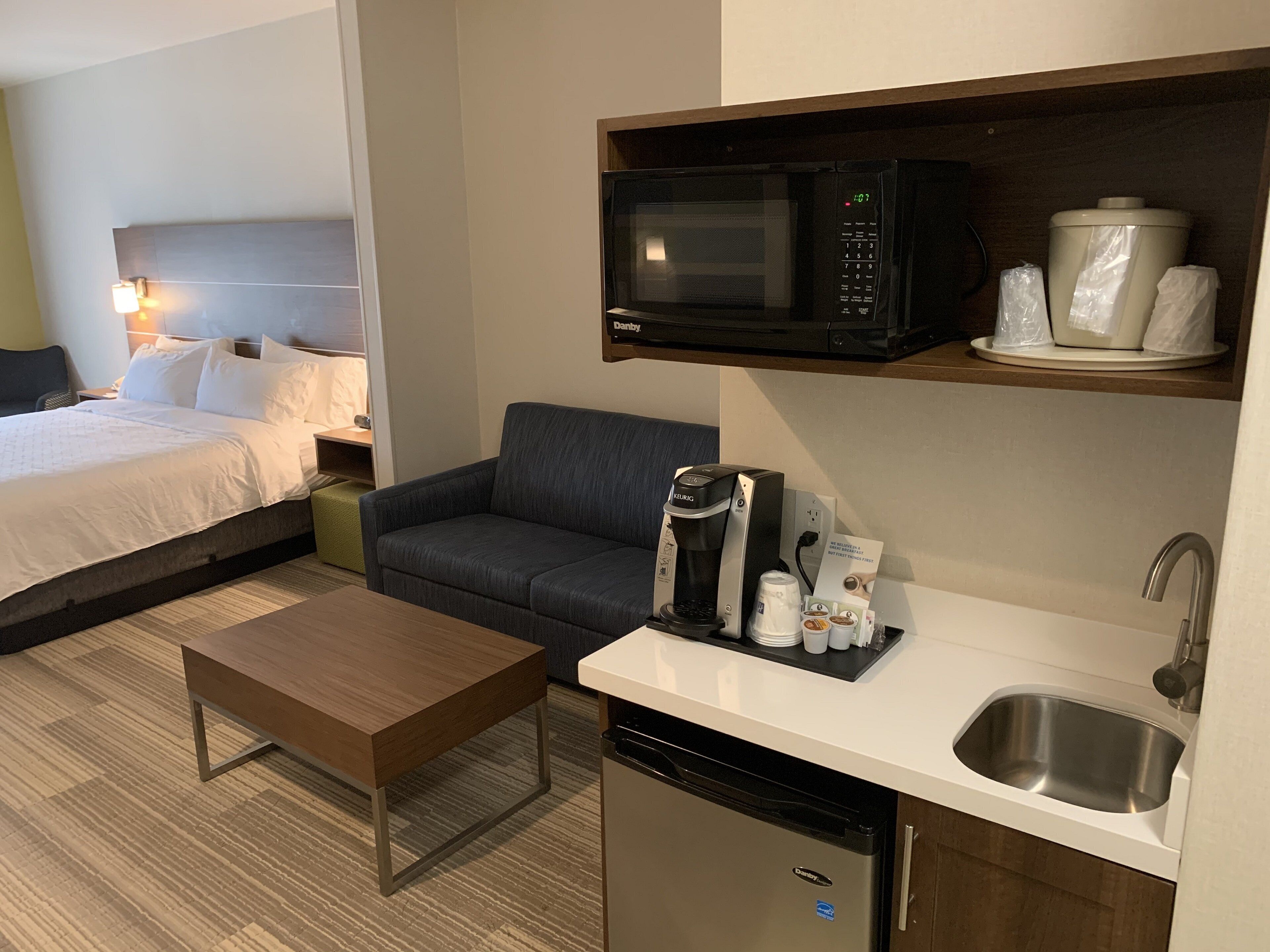 suite, 1 king bed with sofa bed | in-room safe, iron/ironing board, free cots/infant beds, free wifi