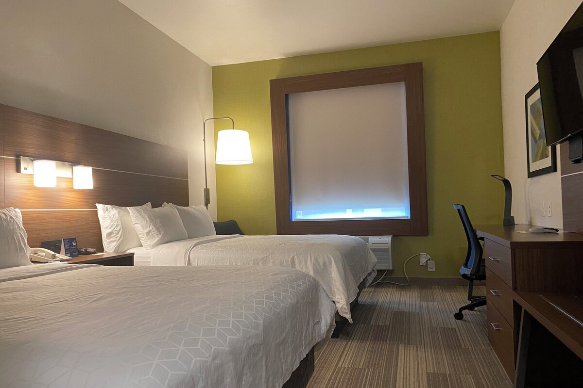 In-room safe, iron/ironing board, free cots/infant beds, free WiFi