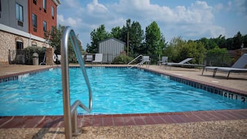 Seasonal outdoor pool, open 9 AM to 10 PM, sun loungers