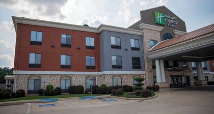 Holiday Inn Express & Suites Center, an IHG Hotel