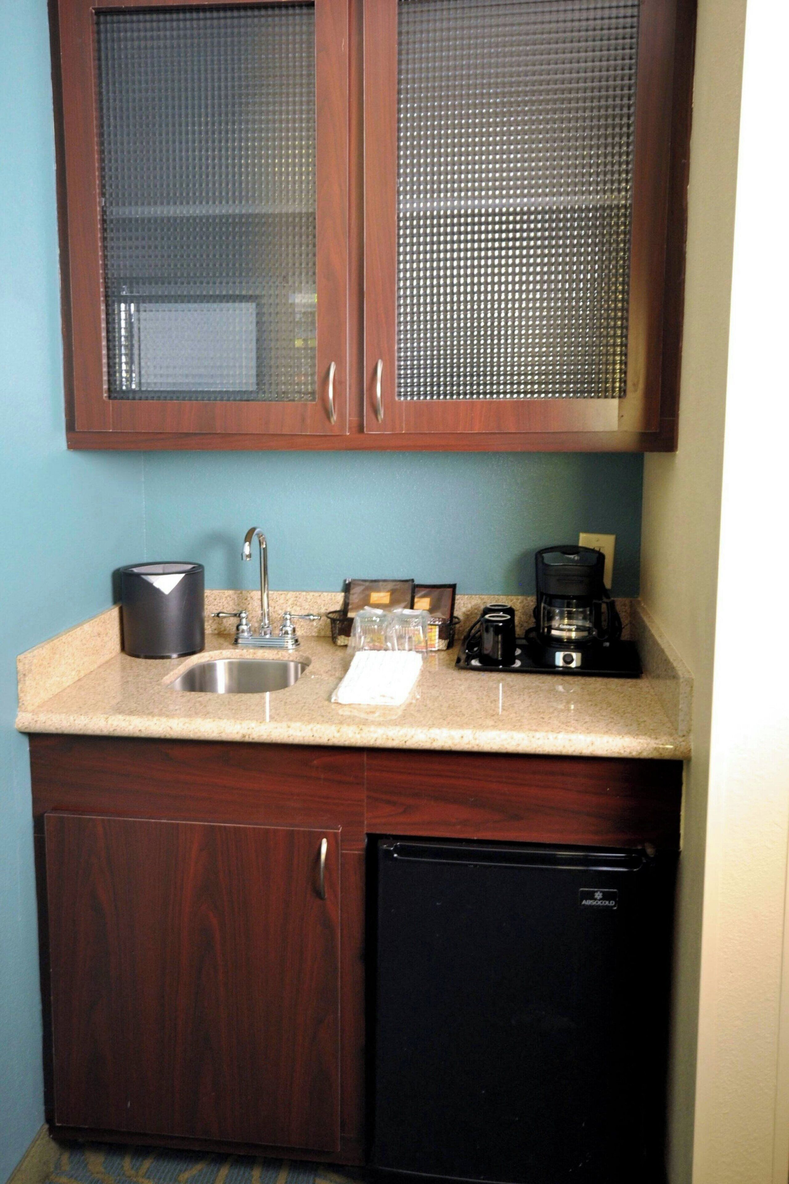 in-room safe, desk, iron/ironing board, free cots/infant beds