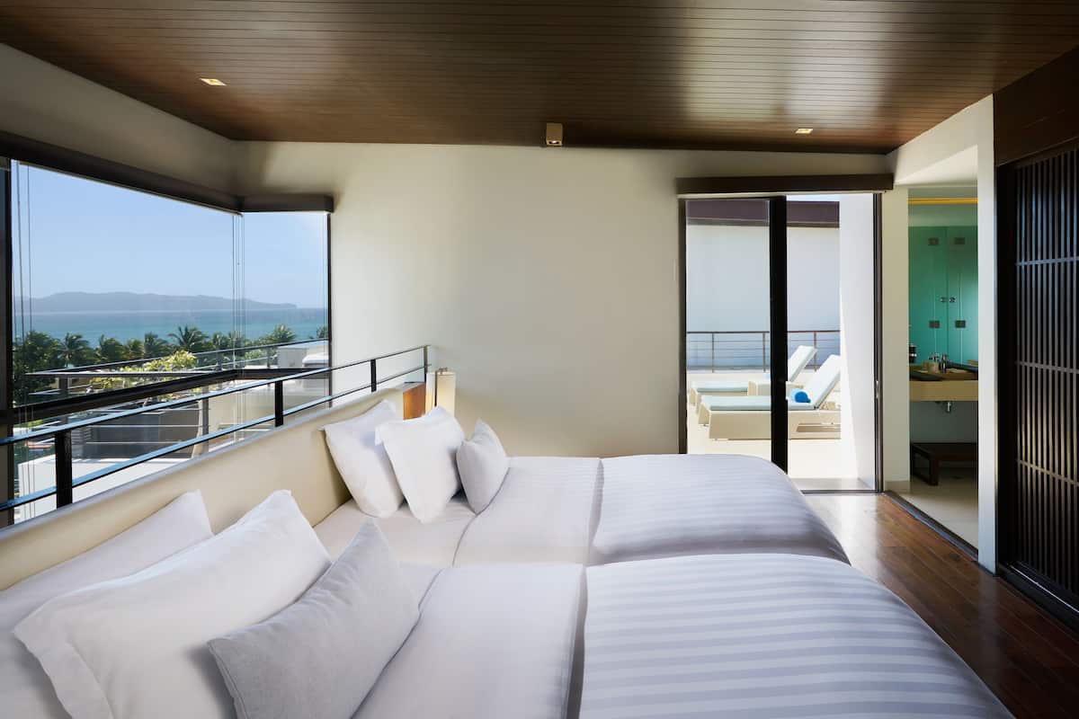 1 bedroom, minibar, in-room safe, desk