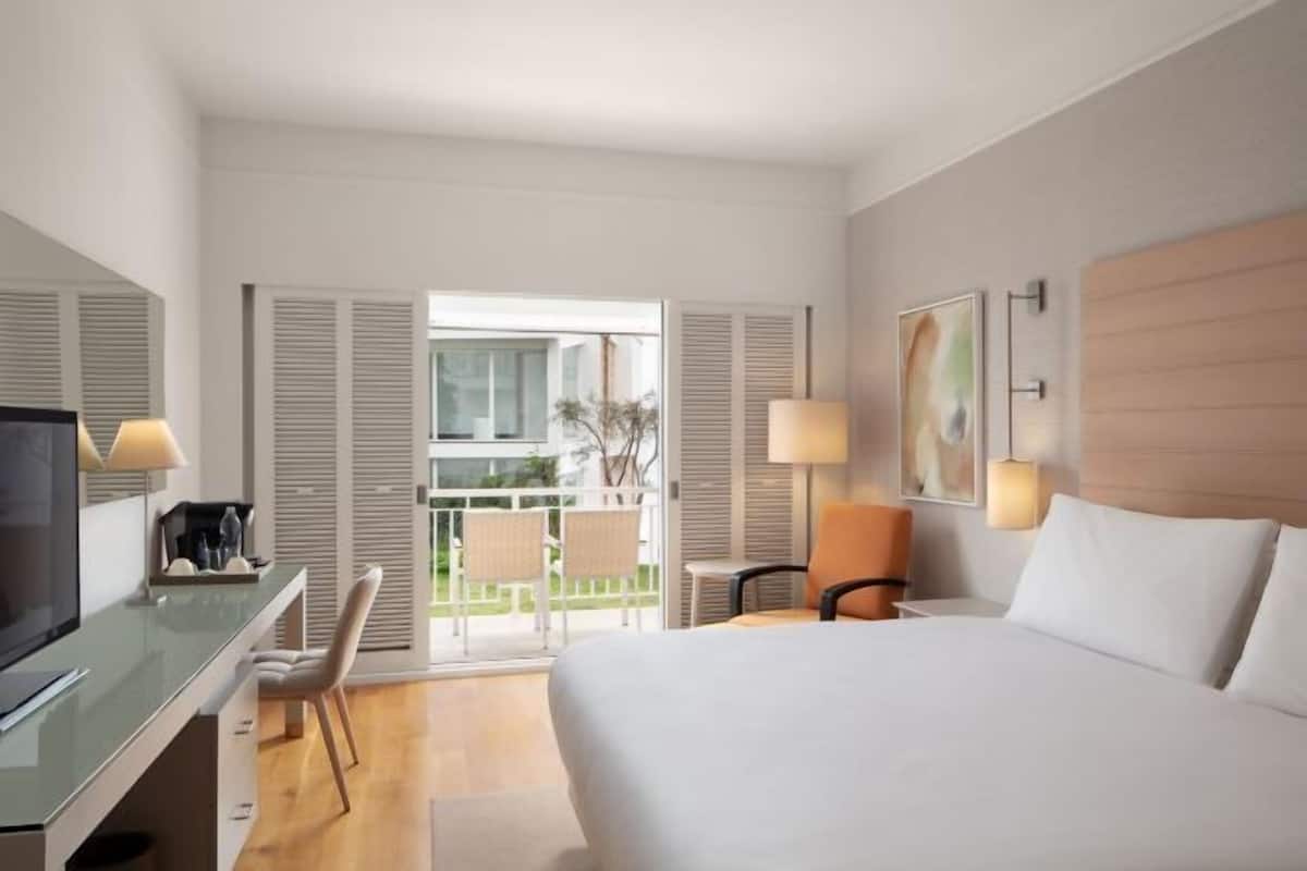 Literie de qualité supérieure, minibar, coffres-forts dans les chambres