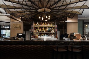 Bar (on property) - Rydges Campbelltown (Campbelltown)