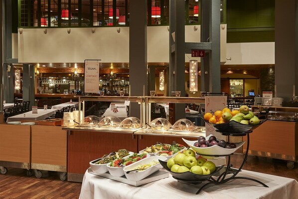 3 restaurants, lunch, dinner served; Scandinavian cuisine - Scandic Ikaalisten Kylpylä (Ikaalinen)