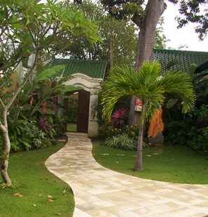 View from property - Bali Emerald Villas (Denpasar)
