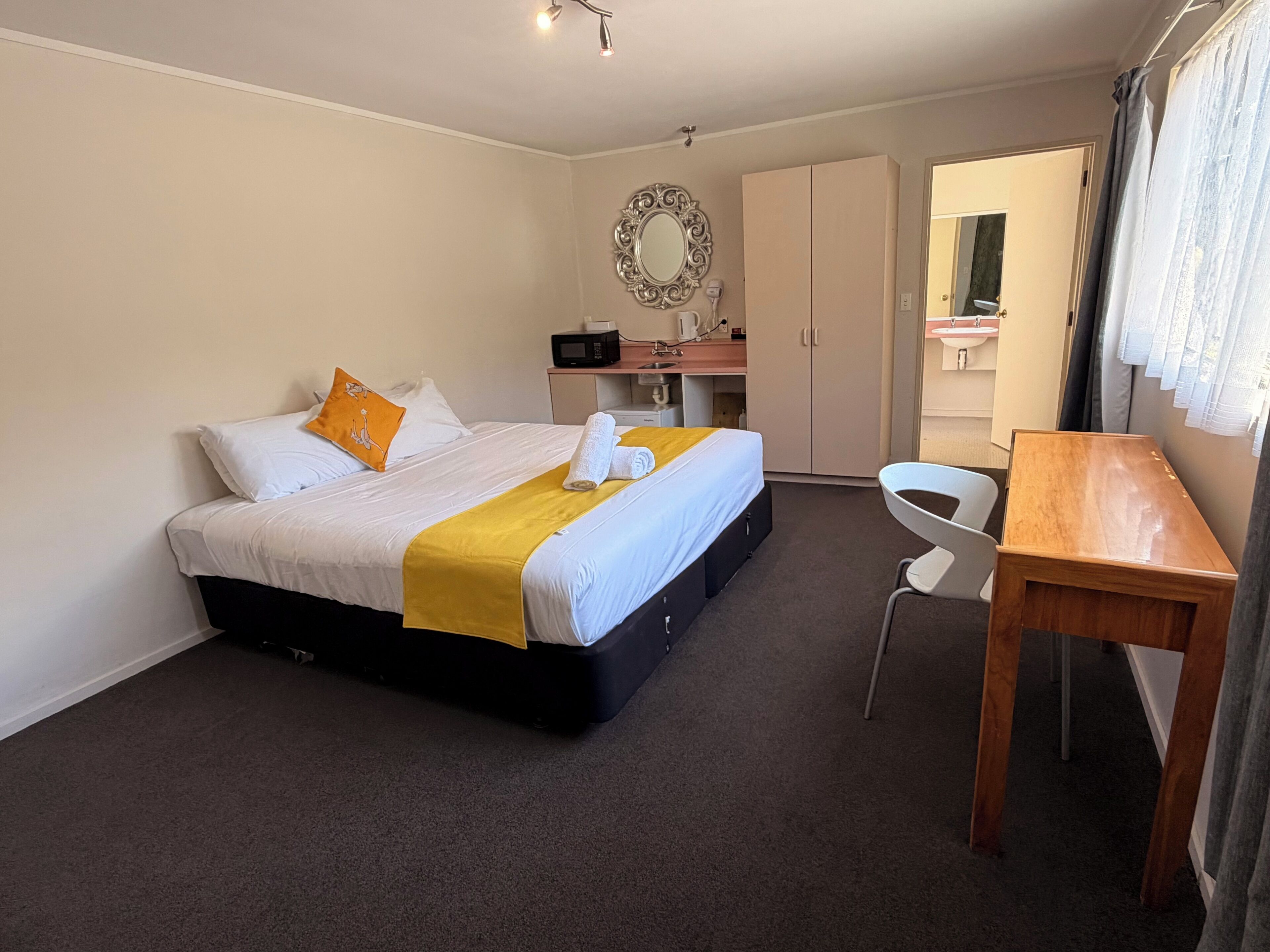 Wi-fi percuma, cadar katil 