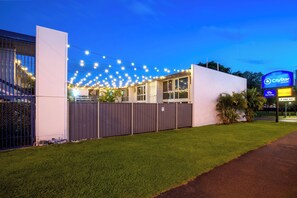 Front of property - City Star Lodge (Kangaroo Point)