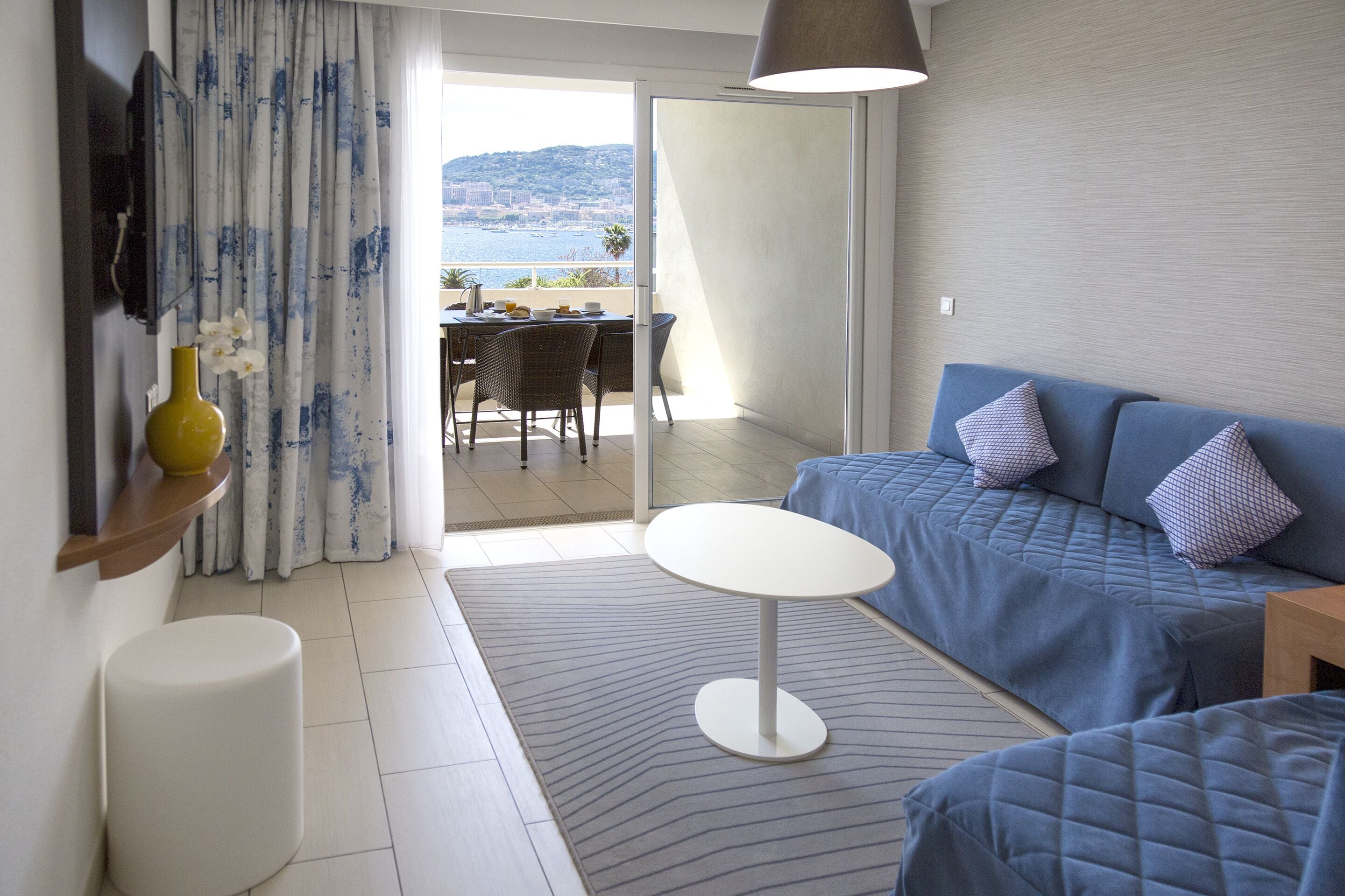 suite, 3 single beds, terrace, sea view | living area | 32-inch flat-screen tv with satellite channels, tv