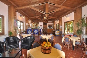 Bar (on property) - La Mia Valle (Capo d'Orlando)