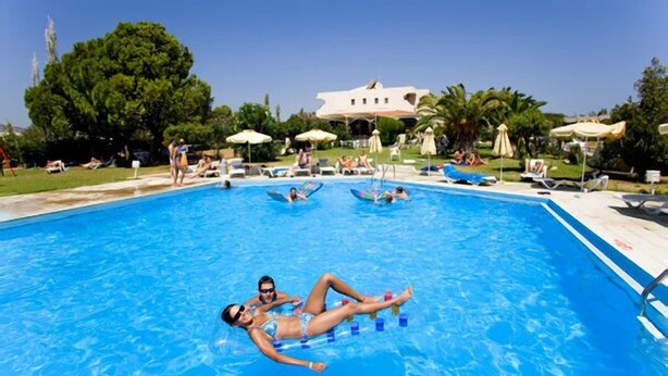 Outdoor pool - Euroxenia Tropical (Rhodes)