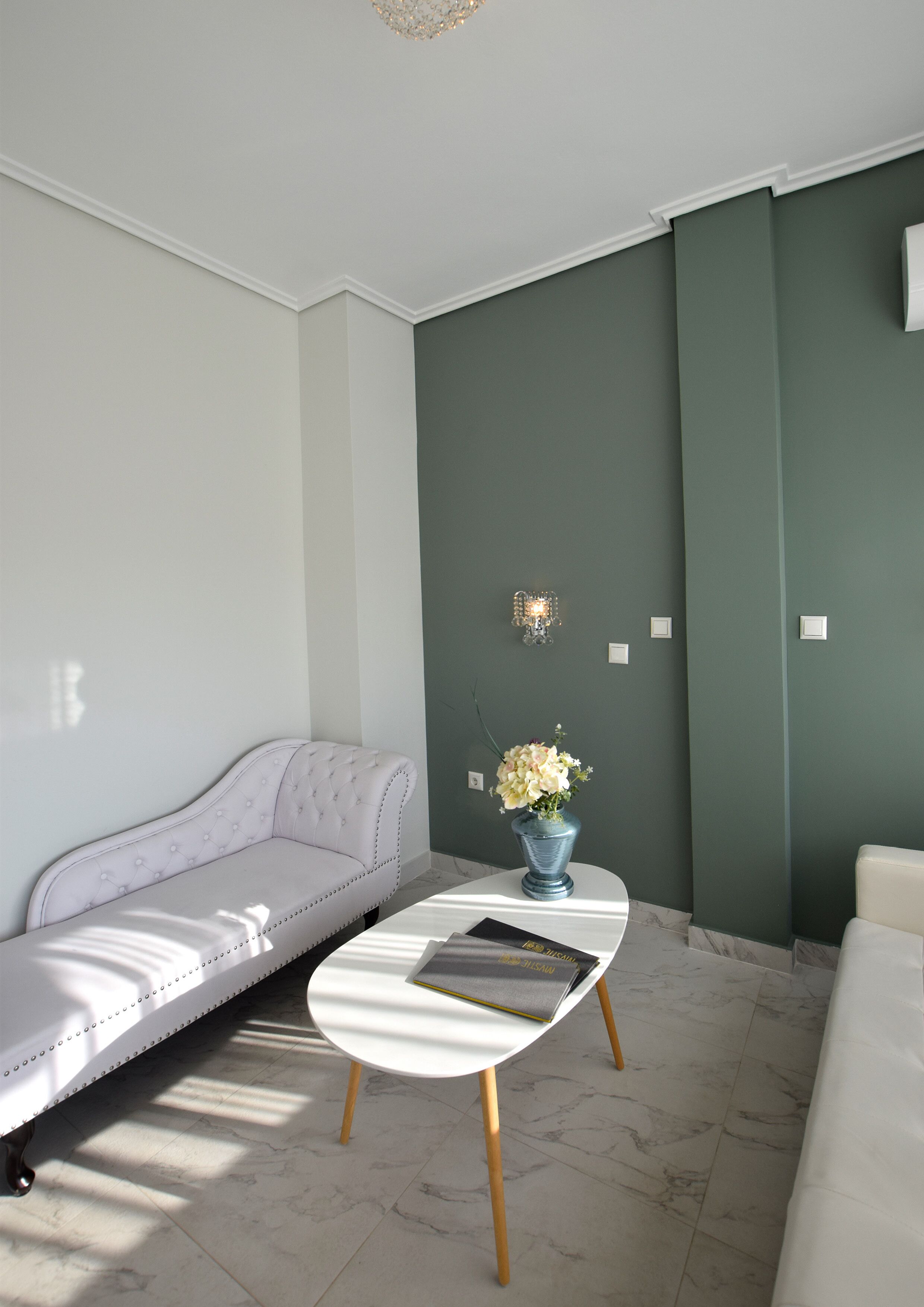 junior suite | pillow-top beds, individually decorated, individually furnished