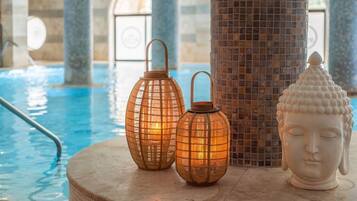 Couples treatment rooms, sauna, hot tub, body treatments, aromatherapy