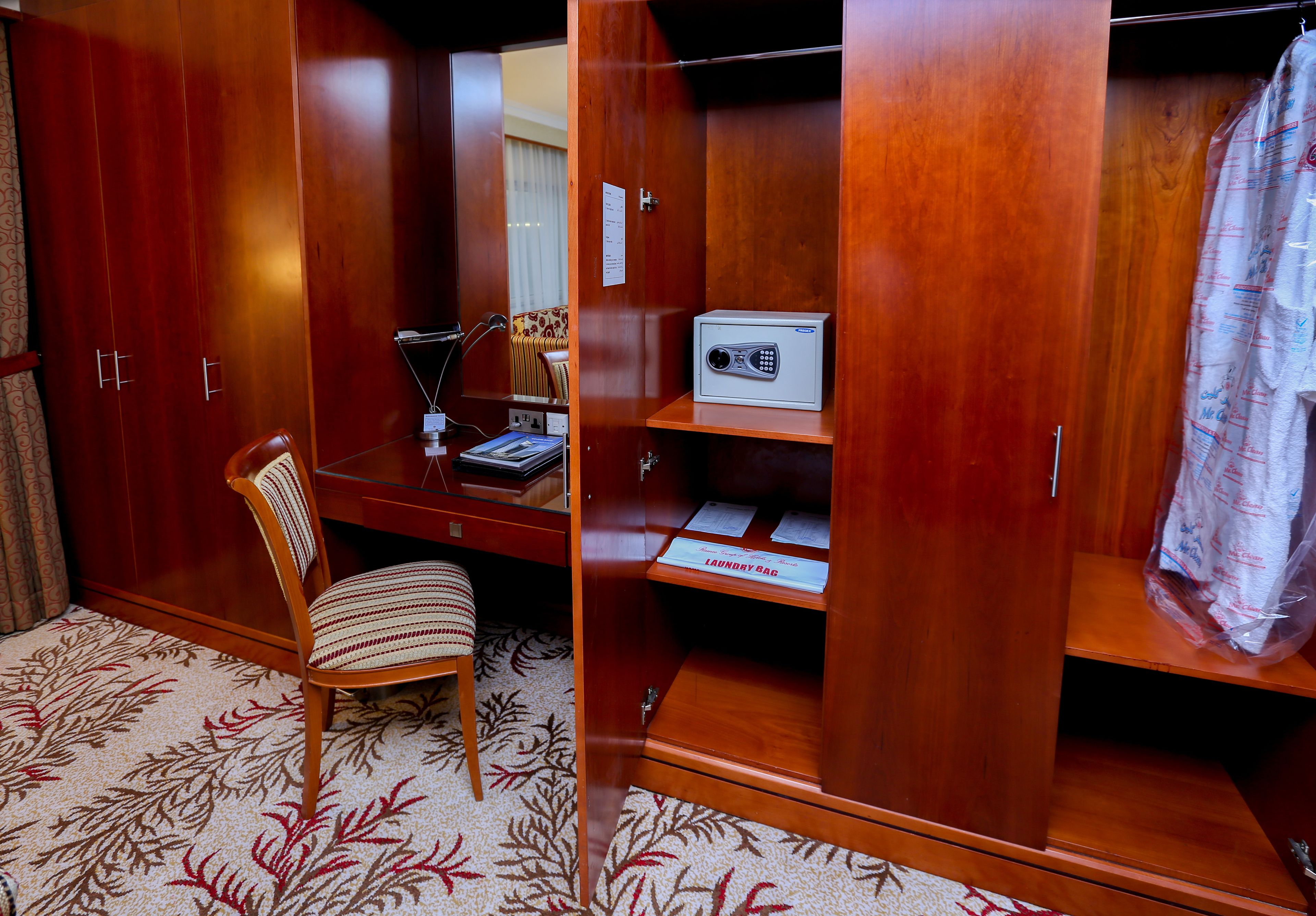 Photo - Ramee Royal Hotel