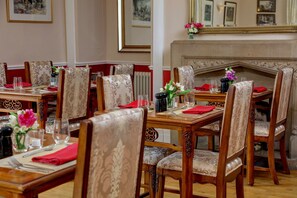 British cuisine - Best Western Henbury Lodge Hotel (Bristol)