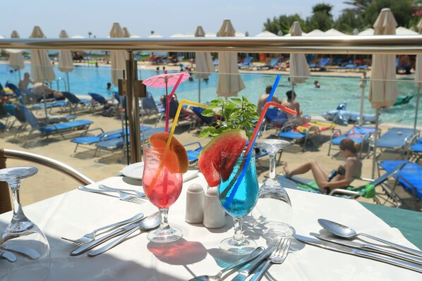 2 restaurants servant le dĂźner