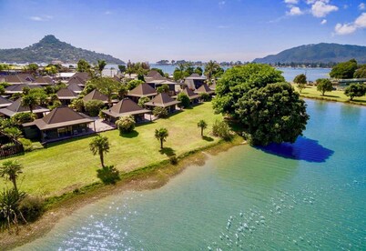 Pacific Harbour Villas