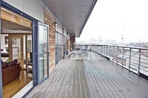 Apartment, 3 Bedrooms (with Sofa Bed) | Balcony