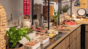Daily buffet breakfast (EUR 13.90 per person)