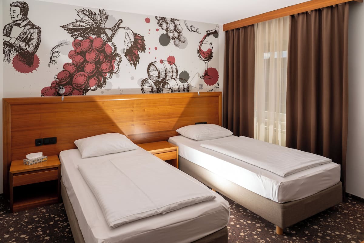 Standard Suite