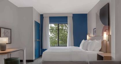 Spark by Hilton Montgomery EastChase