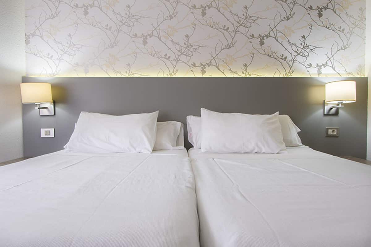 1 bedroom, desk, blackout curtains, iron/ironing board (on request)