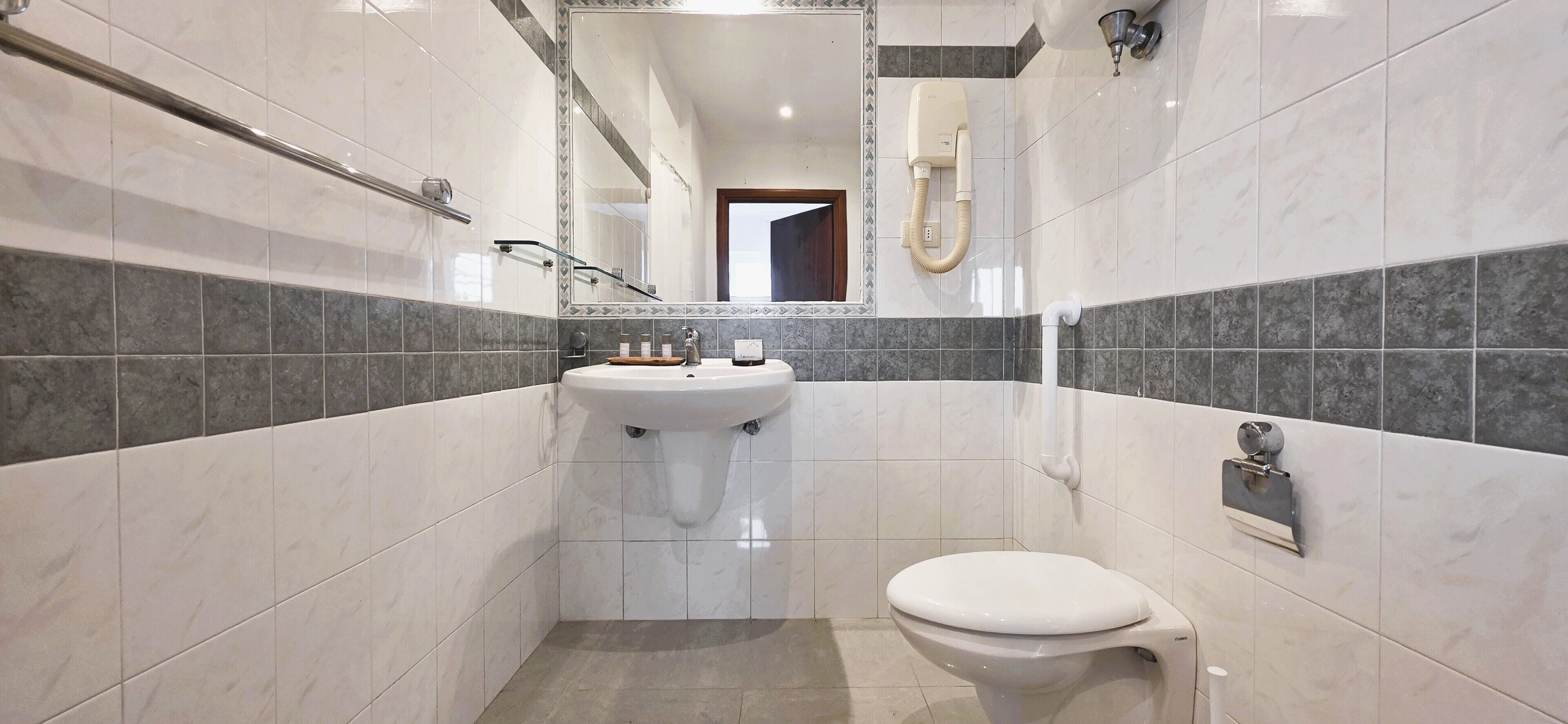 Foto - Hotel Calysea Tropea - Breakfast & Brunch Until 13-00 Included - Free Private Parking