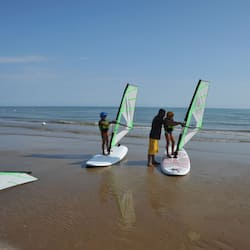 Plage, navette gratuite vers la plage, chaises longues, parasols