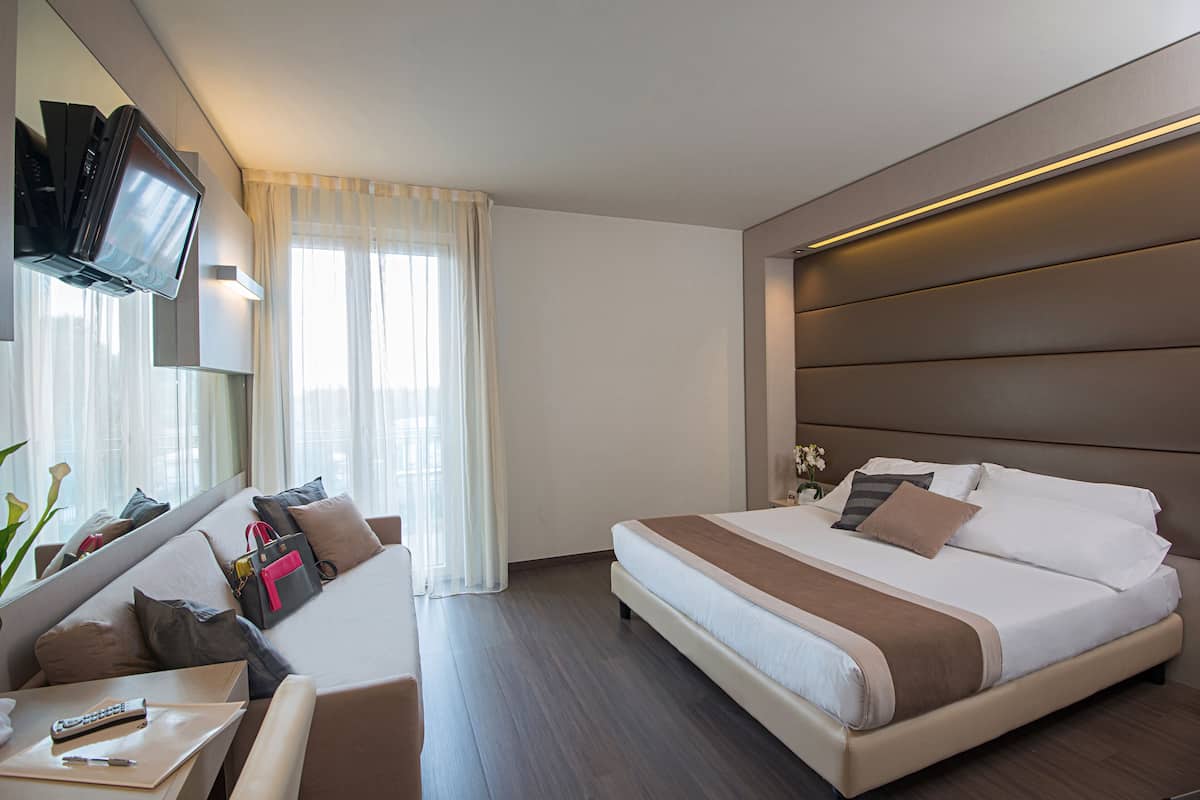 1 chambre, couette en duvet d'oie, minibar