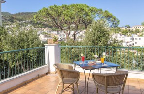 Habitación doble Confort | Terraza o patio