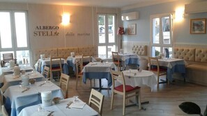 Free daily buffet breakfast - Albergo Stella della Marina  (Monterosso al Mare)