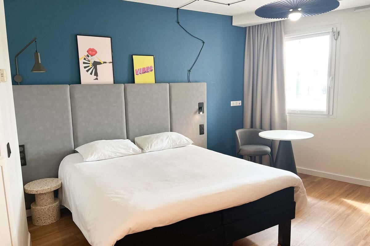 standard double room | premium bedding, desk, blackout curtains, soundproofing