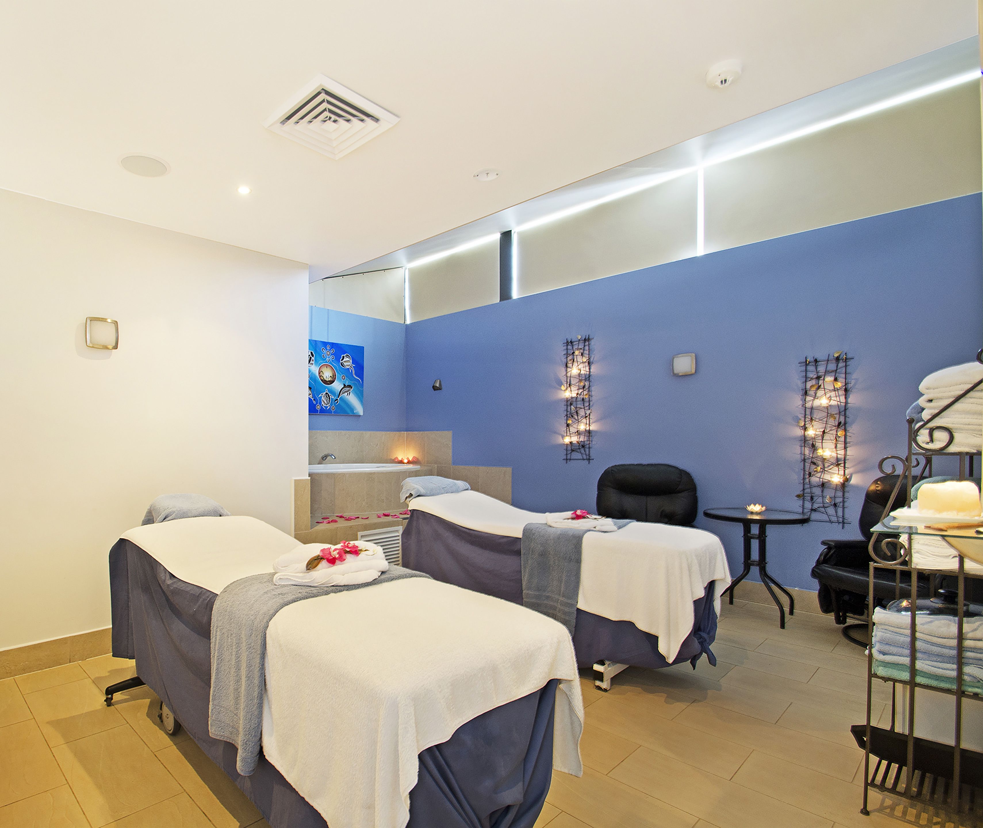 Couples treatment room(s), sauna, hot tub, body treatments, aromatherapy