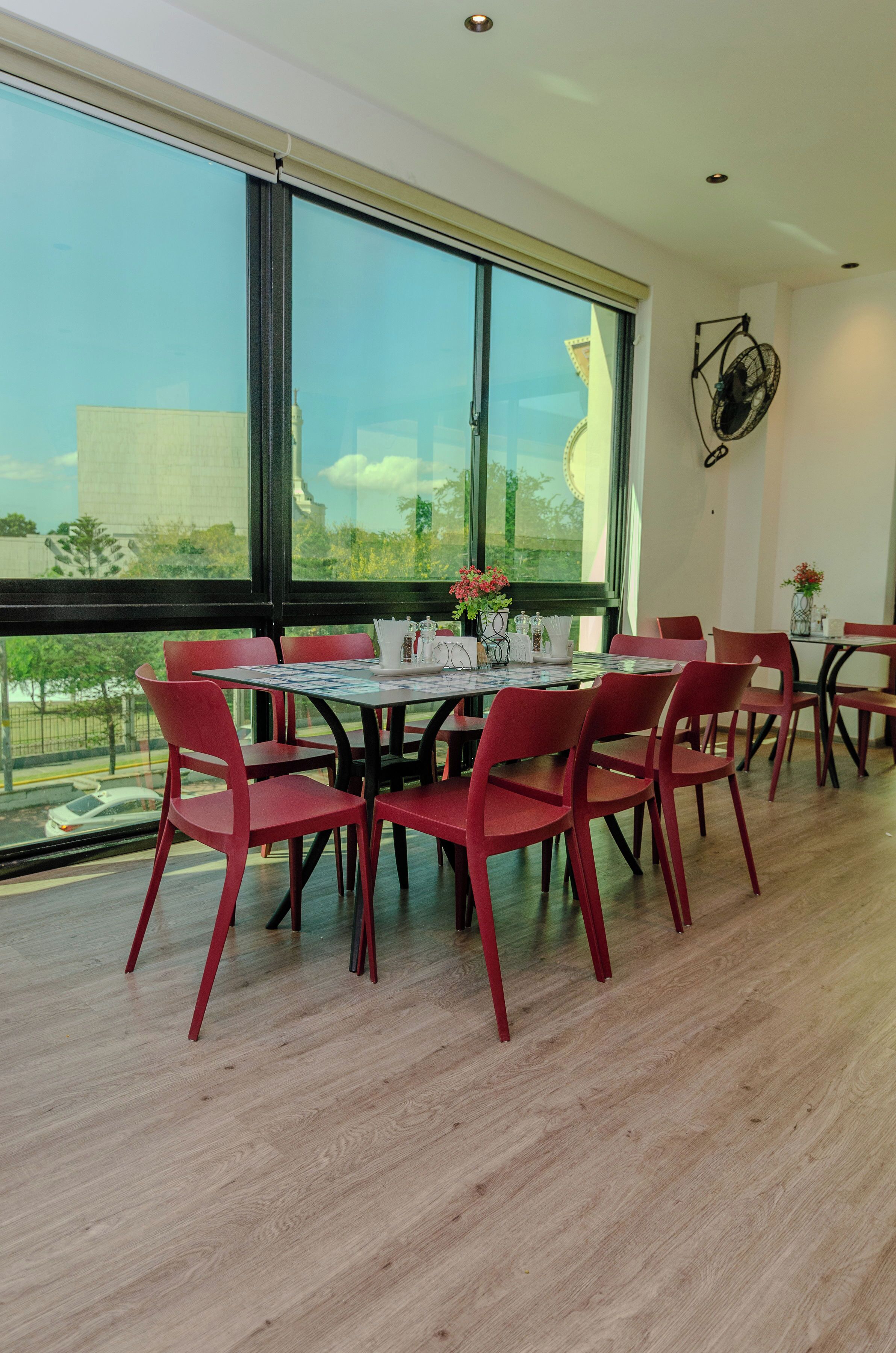 Photo - Matum Hotel & Casino