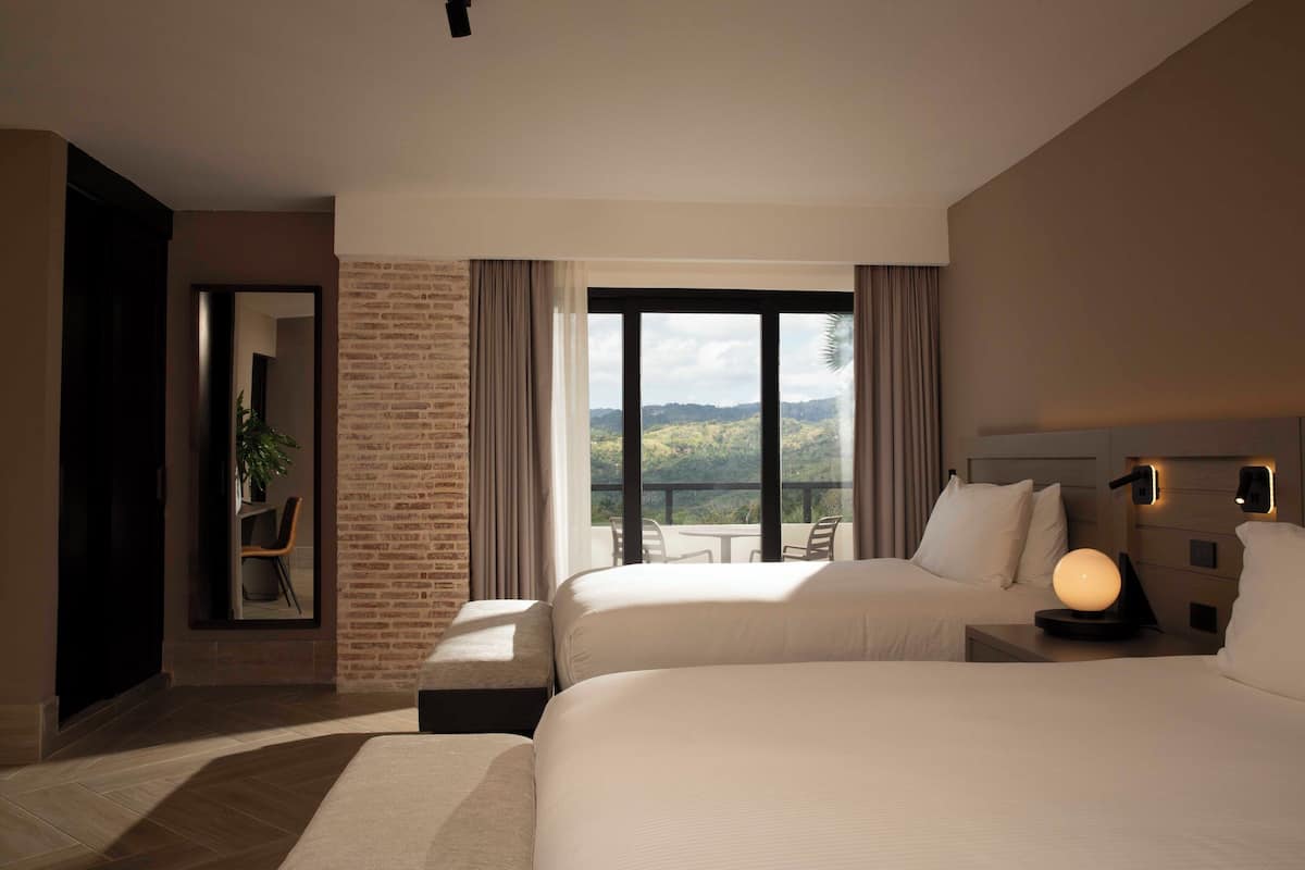 Frette Italian sheets, premium bedding, down duvets, in-room safe