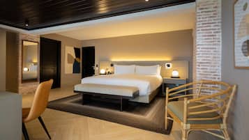 Suite | Frette Italian sheets, premium bedding, down duvets, in-room safe