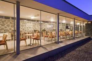 Bar (on property) - Hotel Bellevue (Maribor)